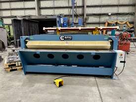 EPIC Australian Made Guillotine - picture0' - Click to enlarge