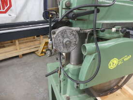 Maggi 800 Radial arm saw - picture2' - Click to enlarge