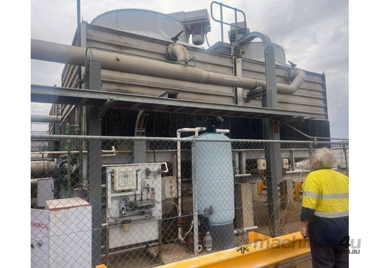 caption BALTIMORE AIRCOIL RCT2678 Dual Cooling Towers 3000kW 103.5l/s flow 2x15kW motors