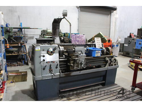 COLCHESTER LATHE 3 PHASE