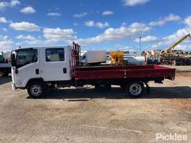 2015 Isuzu NPR 75-190 - picture1' - Click to enlarge