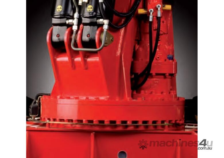 caption FASSI F1600RAL HE-DYNAMIC