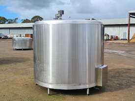 4500lt STAINLESS STEEL TANK, MILK VAT (will hold 4800lt)  - picture2' - Click to enlarge