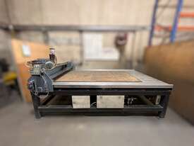 Multicam CNC Router - picture0' - Click to enlarge