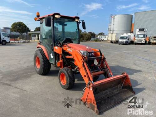 Kubota B3150 Tractor / Loader