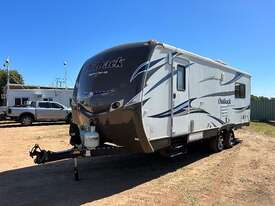 2012 KEYSTONE OUTBACK SUPER-LITE CARAVAN/TOY HUALE - picture1' - Click to enlarge