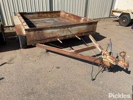 1982 Custom Box Trailer 8x6 Tandem Axle Box Trailer - picture0' - Click to enlarge