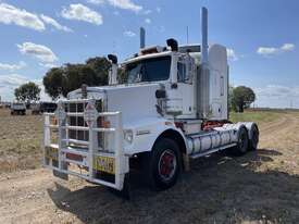 2002 Kenworth T650 - picture2' - Click to enlarge