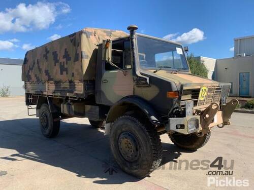 1986 Mercedes Benz Unimog UL1700L Dropside 4x4 Cargo Truck