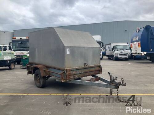 Unknown Enclosed Box Trailer