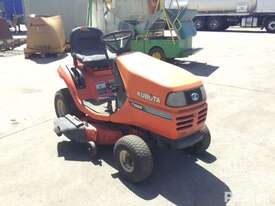 Kubota T1560 Ride On Mower - picture0' - Click to enlarge