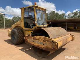 2004 Vibromax VM116D Articulated Vibratory Smooth Drum Roller - picture0' - Click to enlarge