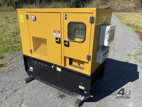 18KVA 3 Phase Caterpillar Generator