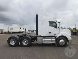 Kenworth T410 - picture0' - Click to enlarge