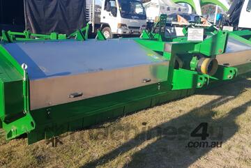 Agrifarm ACM 600 (6m) with Hydraulic Rear Wheel Kit 