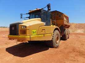 CATERPILLAR 745 ARTICULATED DUMP TRUCK - picture0' - Click to enlarge