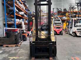 3.0 tonne hyster forklift for sale - picture0' - Click to enlarge