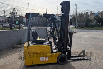 YALE | 2000 Kg | 6100mm | Triplex Mast | Side Shift