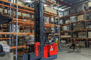 LINDE A13 - MAN DOWN TURRET FORKLIFT