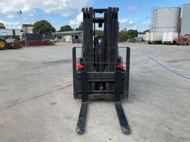 Toyota 02-7FGA50 Counter Balance Forklift - picture0' - Click to enlarge