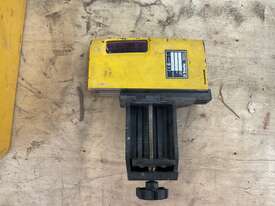 Spectra LL500 Precision Laser Level - picture2' - Click to enlarge