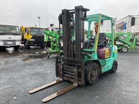 1998 Mitsubishi FG25T Forklift - picture1' - Click to enlarge