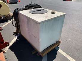 Unknown Capacity Water Tank, Powered By Honda GX140 5.0Hp - picture2' - Click to enlarge