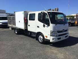 2018 Hino 300 616 Table Top - picture0' - Click to enlarge