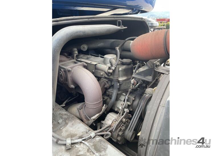 2006 Kato KR-25H-V6 City Crane