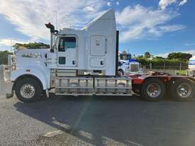 2011 Kenworth T909 Prime Mover - picture2' - Click to enlarge