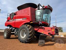Case IH 8230 w/ 2152 40ft Draper - picture0' - Click to enlarge