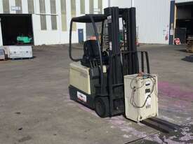 Crown Counter Balance Forklift - picture0' - Click to enlarge