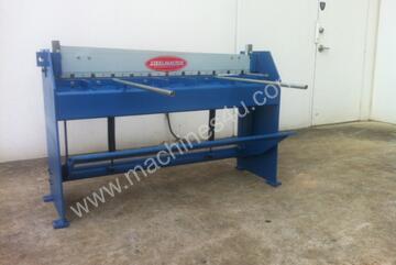   Model, Treadle Gullotine - 1270mm x 1.6 With Back Gauge