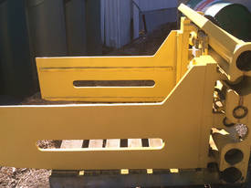 Meyer Bale Clamp - Class 3 Mount - picture0' - Click to enlarge