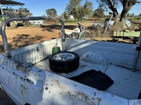 2000 HOLDEN Commodore Ute  - picture2' - Click to enlarge