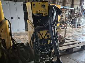 Welder MIG Weldmatic 270 Remote CP132-1 - picture1' - Click to enlarge