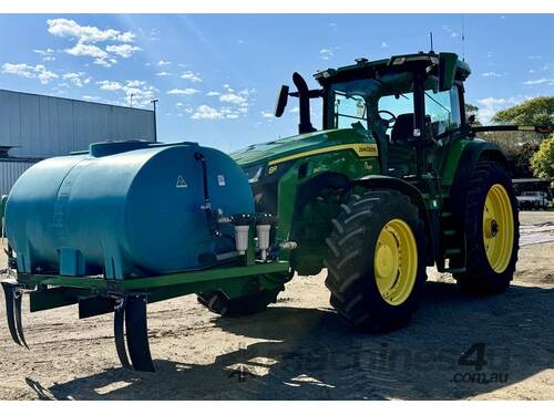 caption JOHN DEERE 8R 340 FWA TRACTOR