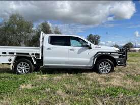 2022 Chevrolet Silverado 1500 - picture2' - Click to enlarge