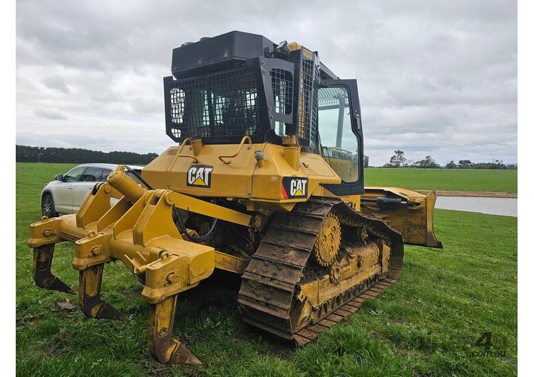 caption 1997 CATERPILLAR D6M XL DOZER WITH PAT BLADE
