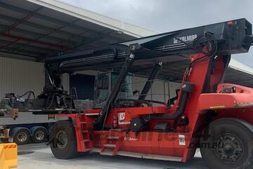 2020 KALMAR REACHSTACKER 45 T ECO