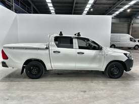 2023 Toyota Hilux Workmate 4x2 Dual Cab Utility (Petrol) (Auto) - picture2' - Click to enlarge