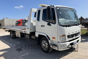 2022 Mitsubishi Fuso Fighter 1124 Tilt Tray