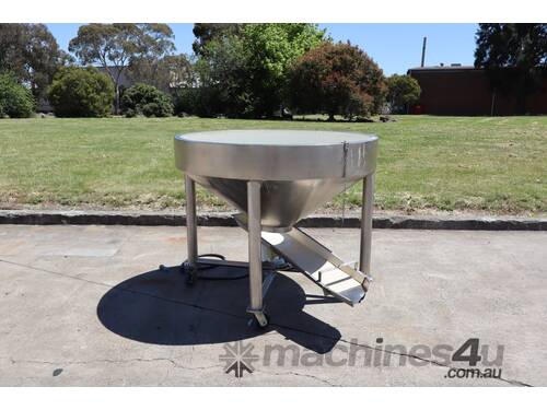 caption Stainless Steel Hopper Vibrating Vibratory Tray Feeder - Syntron