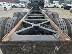 2014 Isuzu FYJ   8x4 Cab Chassis - picture0' - Click to enlarge