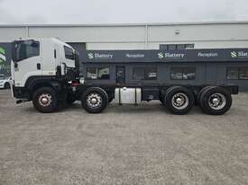 2014 Isuzu FYJ   8x4 Cab Chassis - picture2' - Click to enlarge