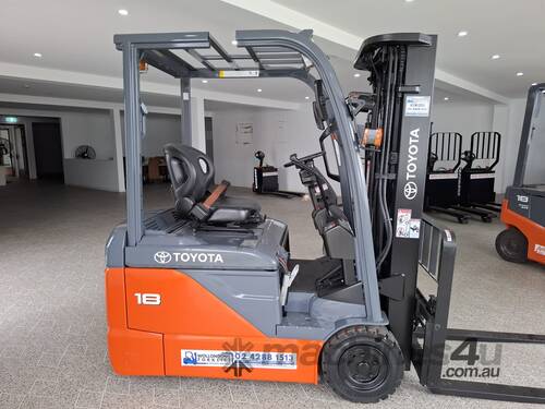 caption Wollongong Forklift: 2017 Toyota 1.8T, Electric, 3-Stage Container Mast, 4.3m Lift!