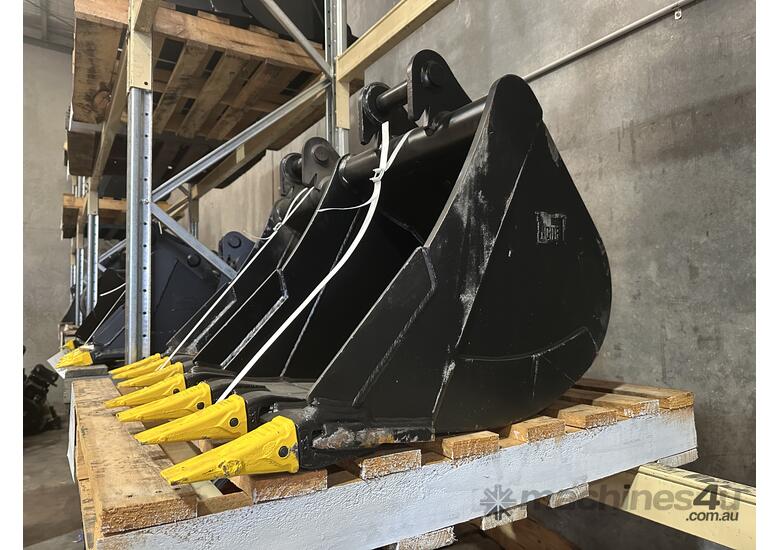 caption 50mm General Purpose Bucket for a 2.5-3.5t Machine