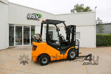 2022 XCMG FGL25T-JA 2.5-Ton Dual Fuel Forklift