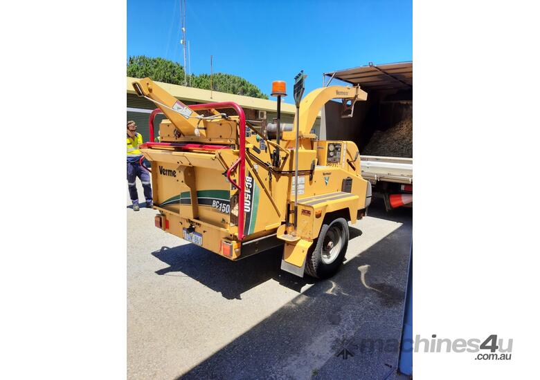 caption Vermeer BC1500 Woodchipper Priced to Go!