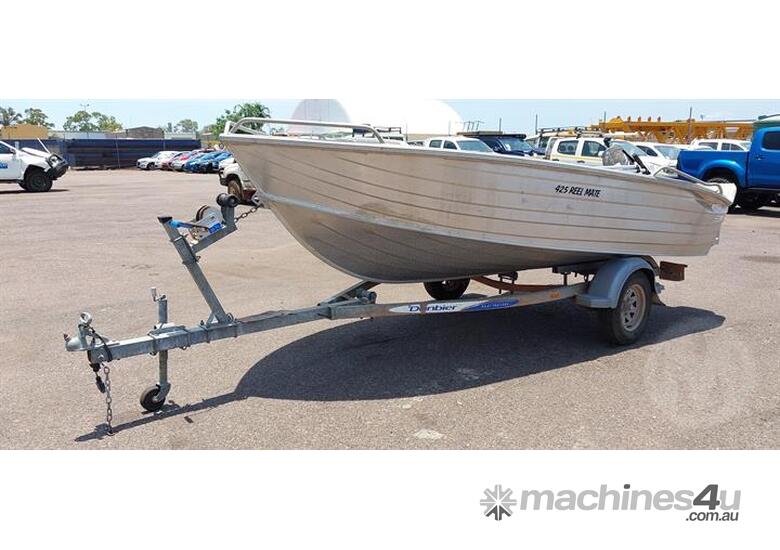 caption Ally Craft 425 Reel Mate